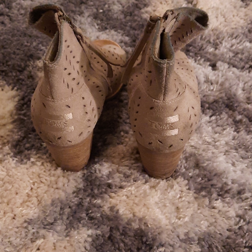 Toms Heeled Sandal Shoe - Picture 5 of 10